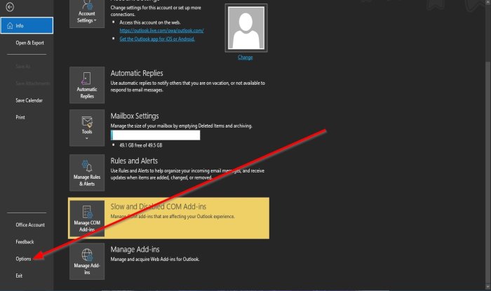 Outlook が応答後に会議出席依頼を自動的に削除しないようにする